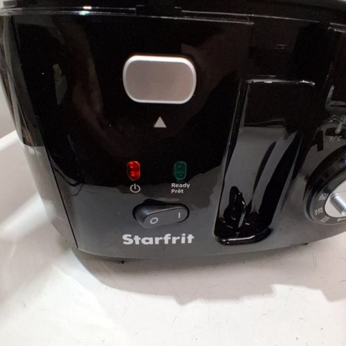 STARFRIT COMPACT DEEP FRYER - 2.5L CAPACITY - BLACK (MODEL: 024611) image 2