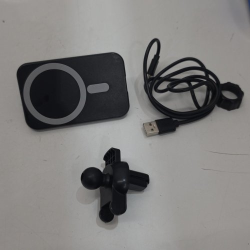 JUST WIRELESS MAGNETIC MAGSAFE CAR VENT MOUNTED WIRELESS CHARGER - 7.5W - 15W - BLACK (MODEL: 20017) image 2