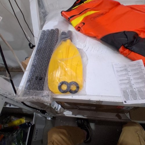 INTEX EXPLORER 300 INFLATABLE BOAT SET FIT FOR 3 PEOPLE - ORANGE/YELLOW (MODEL: 58332EP) image 3