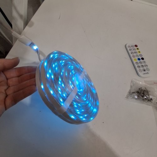 LED STRIP LIGHT SET WITH REMOTE & MUSIC SYNC BLUETOOTH - 32.8FT image 2