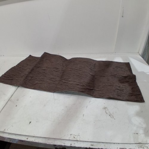 BARK-TEXTURED DECORATIVE MAT 38" X 15" - BROWN image 2