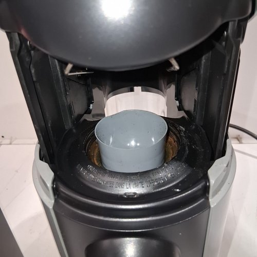 NESPRESSO VERTUO PLUS COFFEE AND ESPRESSO MAKER - GREY (MODEL: ENV150GYCA) image 4