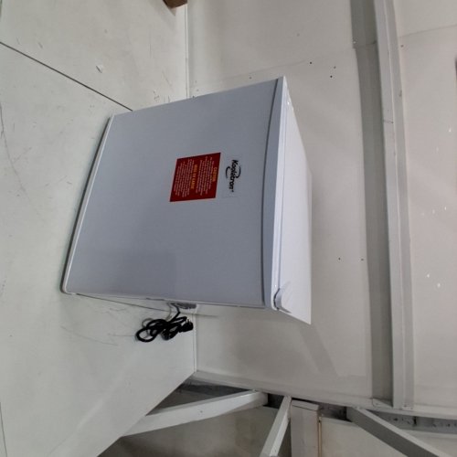 KOOLATRON COMPACT UPRIGHT PORTABLE CUBE FREEZER, 1.2 CUBIC FEET (34L) MINI FREEZER - WHITE (MODEL: KTUF34) image 3