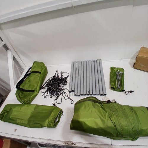 LIGHTWEIGHT CAMPING TARP WITH POLES - 12FT X 9FT - GREEN image 3