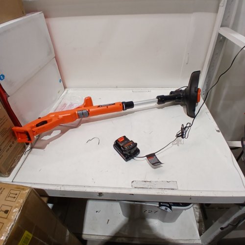 2PC BLACK+DECKER STRING TRIMMER/EDGER & SWEEPER/BLOWER SET - 20V - 14"PATH - BLACK/ORANGE (MODEL: LSW221/LST201) image 3