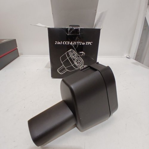 EV CHARGING CCS & J1772 TO TPC ADAPTER - CCS1 500 V DC 200KW MAX; J1772 240 V AC 80A MAX - BLACK image 5