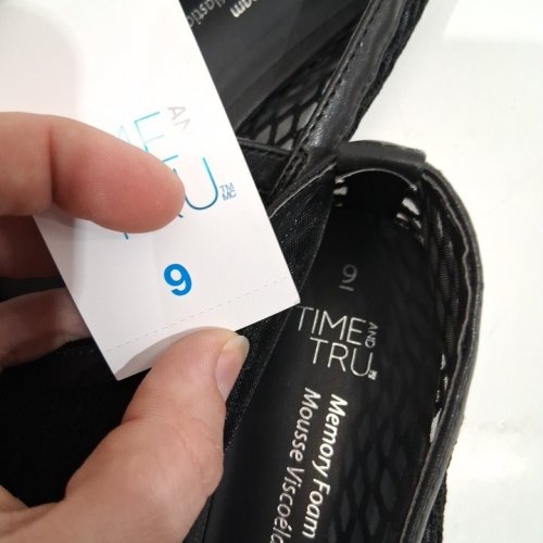 WOMEN'S TIME AND TRU WOVEN MULES - SIZE 9 - BLACK (STYLE: 22JANEM26) image 3