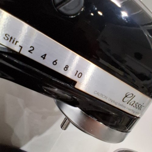 KITCHENAID K45SSOB 4.5-QUART CLASSIC SERIES STAND MIXER, ONYX BLACK BY KITCHENAID image 4