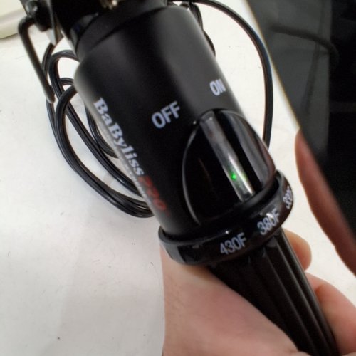 BABYLISSPRO CERAMIC CURLING IRON WITH SPRING HANDLE - 1" - BLACK (MODEL: BABC100SNC) image 2