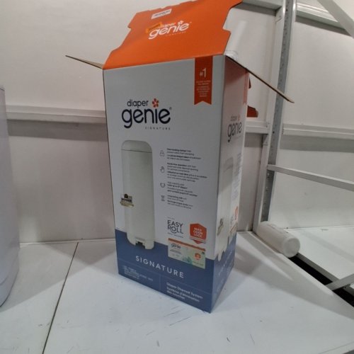 DIAPER GENIE SIGNATURE PAIL EASY ROLL WITH REFILL BAGS - WHITE (MODEL: ‎I000602) image 5