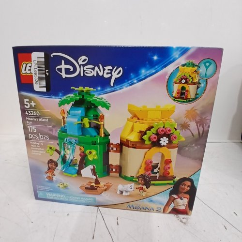 175PC LEGO DISNEY MOANA MOANA'S ISLAND FUN BUILDING SET (MODEL: 43260) image 2