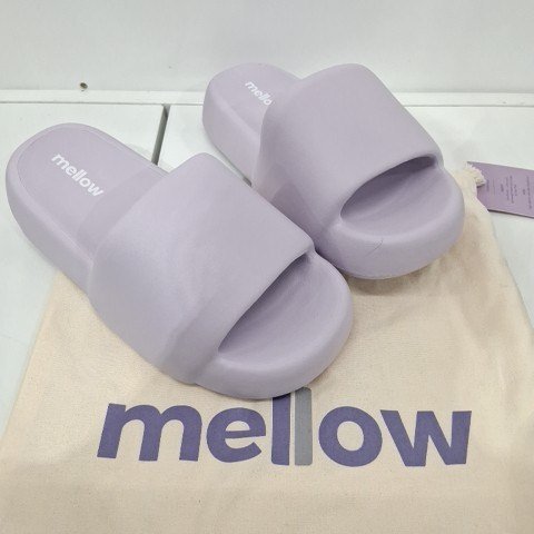 UNISEX MELLOW FLUFFY AND SOFT SANDALS - SIZE 37-38 - LAVENDER image 2