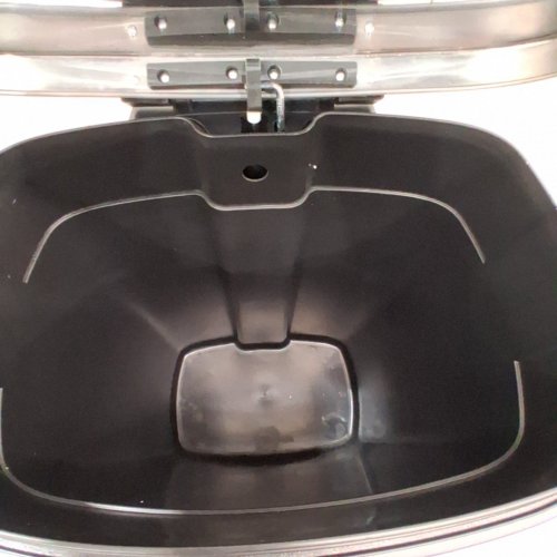 GARVEE RUSTPROOF METAL STEP-ON KITCHEN TRASH BIN WITH SOFT CLOSE LID & REMOVABLE INNER BUCKET & REAR HANDLE - 13 GAL / 50 L LARGE CAPACITY - STAINLESS STEEL/BLACK (MODEL: PHK_34MWHEN4) image 3