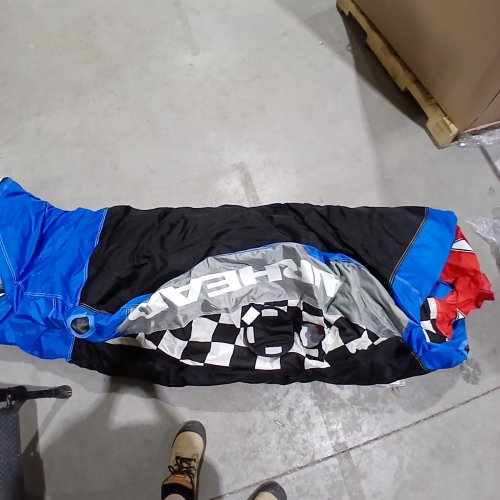 AIRHEAD 1-3 RIDER TOWABLE TUBE FOR BOATING - RED, BLUE, GRAY, BLACK AND WHITE (MODEL:AHCW-1780) image 7
