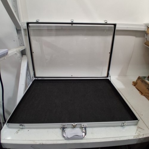 COJEWE TRADE SHOW DISPLAY CASE TRADING/SPORTS CARDS - 34" X 22" - SILVER/CLEAR/BLACK (MODEL: TSDC-0001-SL-34) image 4