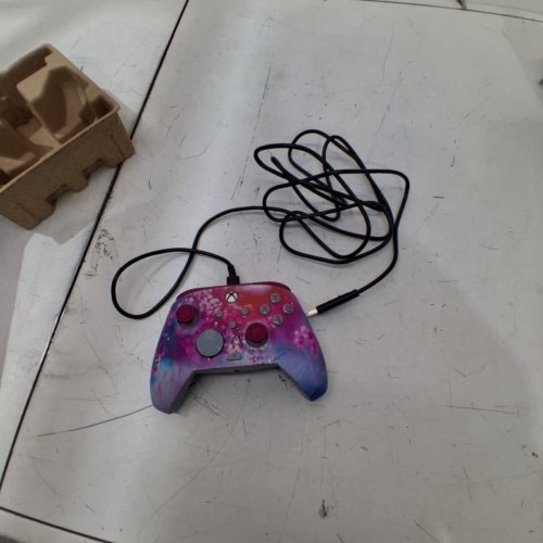 TURTLE BEACH REMATCH WIRED GAMING CONTROLLER – KYOTO BLOOM - XBOX SERIES X/S, XBOX ONE & PC -REMAPPABLE BUTTONS - 8FT -PINK (MODEL: 50844604) image 3