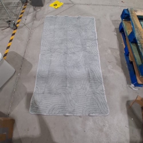 ANTI SLIP AREA MAT - 5FT X 33.5" image 2