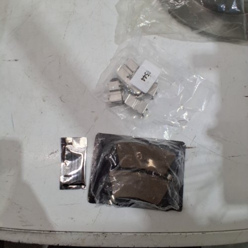 3pc DETROIT AXLE REAR BRAKE PART KIT (PADS & ROTORS) - FITS SELCT MODELS - SILVER (MODEL: 4PR1500007V1) image 3