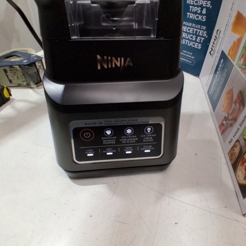NINJA PROFESSIONAL PLUS BLENDER - 1200W - 120 V - 72 OZ - BLACK (MODEL: BN701C) image 2