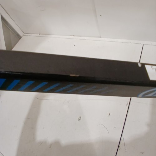 WARRIOR YOUTH HOCKEY STICK - 50" - LEFT HAND CURVE - BLACK, BLUE image 4