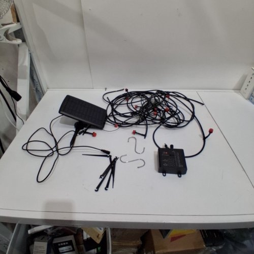 GROWBUDDY SOLAR AUTOMATIC DRIP IRRIGATION SYSTEM - 12 TIMERS, 15M TUBING - BLACK image 3