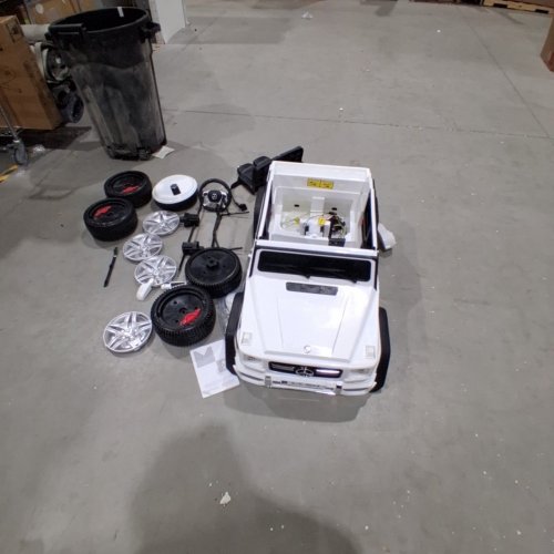 COSTWAY KIDS RIDE ON MERCEDES BENZ WITH RC REMOTE CONTROL AND TRUNK - 12V - WHITE (MODEL:TY328021WH) image 3