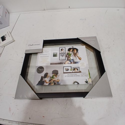 DWELL STUDIO GALLERY FRAME 11" X 14" - FLOATS TO 8" X 10" - BLACK (MODEL: C7B8314D) image 4