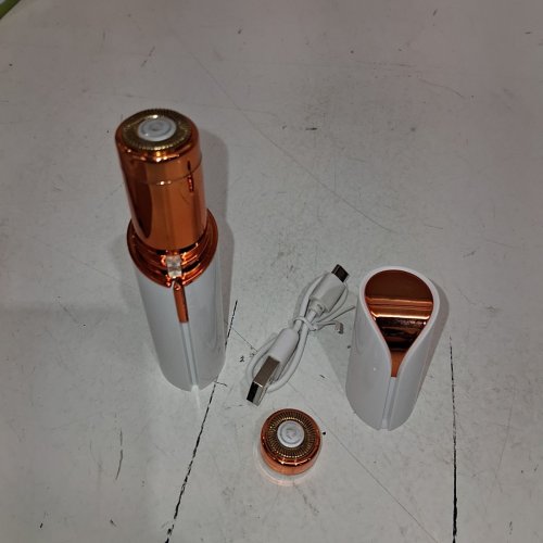 WOMEN'S ELECTRIC PAINLESS FACIAL HAIR REMOVER - WHITE/ROSE GOLD (MODEL: 1111) image 3
