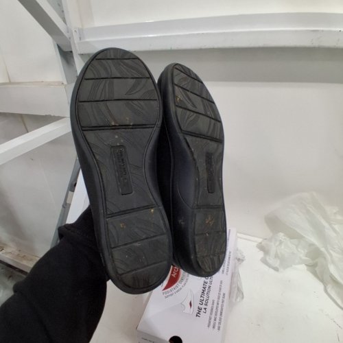 WOMEN'S SKECHERS ARCH FIT UPLIFT-COMFY ZONE FLAT SHOES - SIZE 9 - BLACK (STYLE: 136550/BBK) image 3