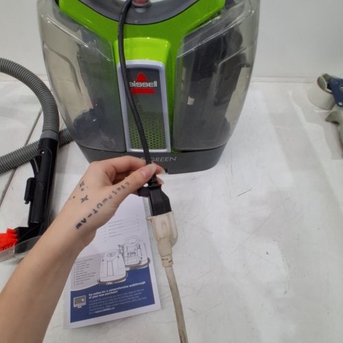 BISSELL LITTLE GREEN PORTABLE DEEP CLEANING VACUUM - 37OZ TANK MAX - GREEN/GREY (MODEL : 2513B) image 2