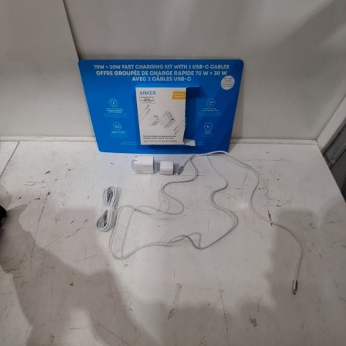 ANKER FAST CHARGING KIT WITH 2 USB-C CABLES - 70W + 30W - WHITE image 2