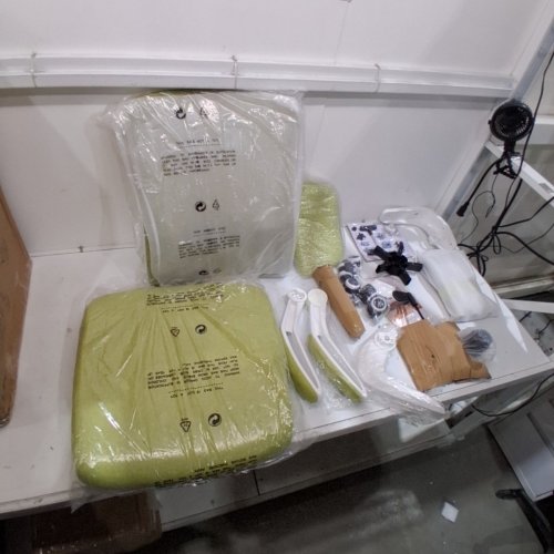 MIMOGLAD ERGONOMIC DESK CHAIR WITH ADJUSTABLE SUPPORT AND HEADREST - PEAR GREEN - (MODEL : OC-5188H) image 2