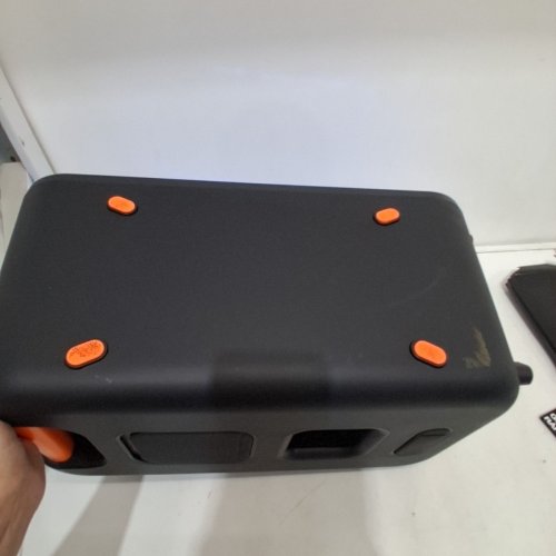 SKULLCANDY STOMP XL WIRELESS BLUETOOTH PARTY SPEAKER - INTEGRATED CARRY HANDLE​, IPX5 WATER RESISTANCE, 12-HOUR BATTERY LIFE - BLACK ORANGE (MODEL:2SKSK1851/4449801) image 7