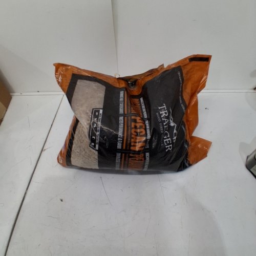 TRAEGER GRILLS PECAN 100% ALL NATURAL WOOD PELLETS FOR SMOKERS & GRILLS- 20LBS image 2