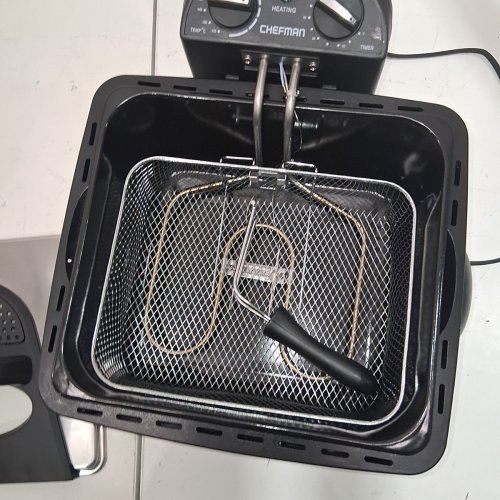CHEFMAN JUMBO SIZE DEEP FRYER WITH TEMPERATURE CONTROL - 4.3L - STAINLESS STEEL/SILVER (MODEL: RJ07-45-SS-CA) image 7
