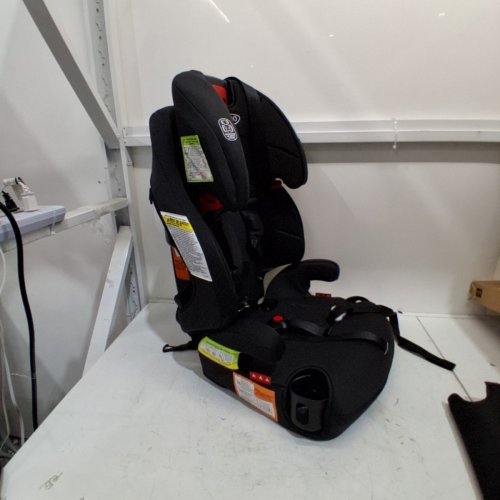 GRACO TRANZITIONS 3-IN-1 HARNESS BOOSTER SEAT - 22-100LBS - PROOF BLACK (MODEL: 2035724) image 4
