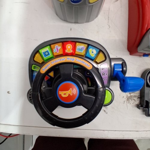 (FRENCH EDITION) VTECH GET GROWING TRACTOR & MOWER RIDE-ON image 2