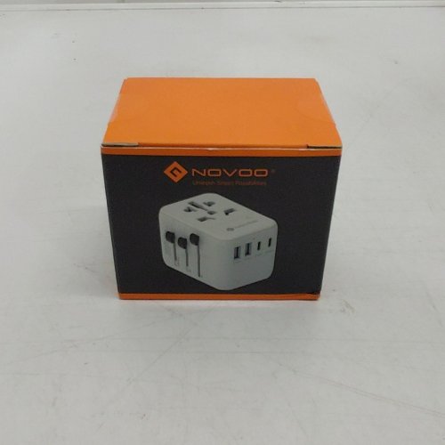 NOVOO UNIVERSAL WORLDWIDE TRAVEL ADAPTER WITH 4-USB PORTS (2X USB-A/2X USB-C) - 21W - WHITE (MODEL: RC21) image 2