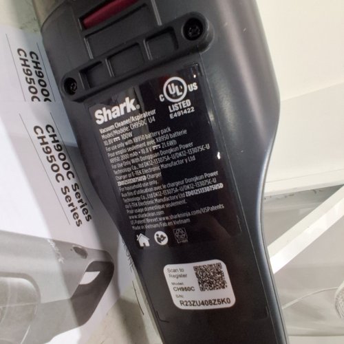 SHARK ULTRACYCLONE PET PRO CORDLESS HANDHELD VACUUM - RED/BLACK (MODEL: CH900C) image 4