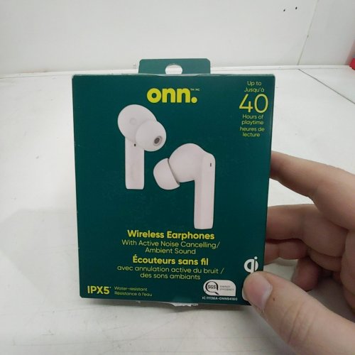 ONN. WIRELESS NOISE CANCELLING EARPHONES WITH CHARGING CASE - UP TO 40 HOURS PLAYTIME, IPX5 - WHITE image 5
