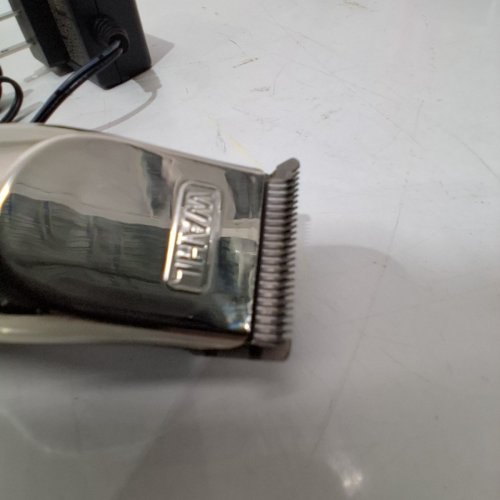 15PC WAHL RECHARGEABLE BEARD TRIMMER FOR STUBBLE TO FULL BEARD - SILVER/BLACK - (MODEL: 3243) image 5