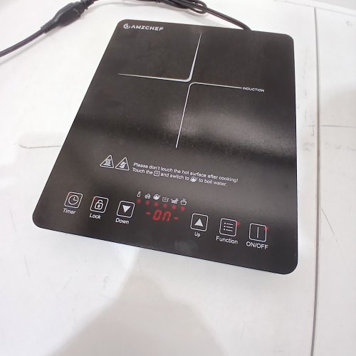 AMZCHEF INDUCTION COOKER WITH TOUCH SENSOR TEMPERATURE AND POWER - 1800W - 120V - BLACK/WHITE (MODEL: ‎HL-B5) image 2
