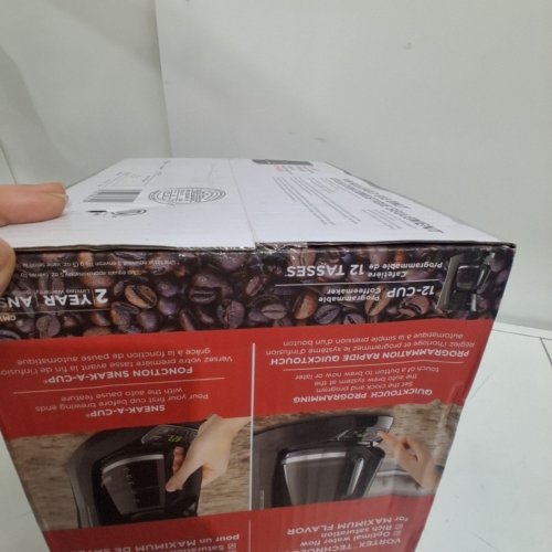 BLACK AND DECKER PROGRAMABLE 12-CUP COFFEE MAKER - BLACK image 4