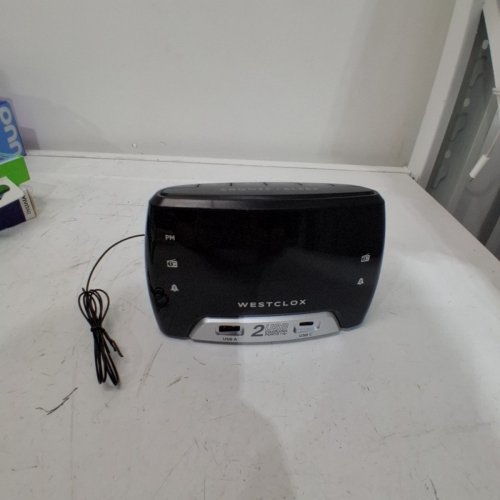 WESTCLOX FM CLOCK RADIO - 1.4"; 2 USB CHARGING PORTS - BLACK (MODEL: 80227CCN) image 3