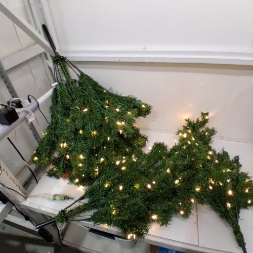 NATIONAL TREE COMPANY LIGHT UP ARTIFICIAL CHRISTMAS TREE - 7.5FT image 2