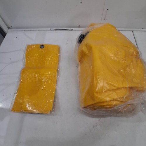 REUSABLE PVC FLOOD BARRIER - 24FT 10" X 6" IN HEIGHT - YELLOW/BLACK-(MODEL: LFX24FT10IN6IN4PBZV0) image 2
