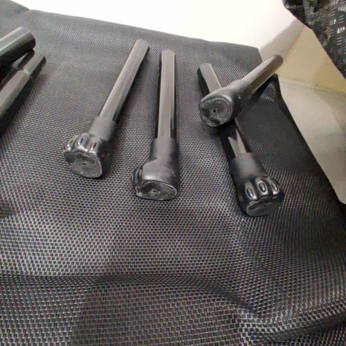 VEEHOO WASHABLE BREATHABLE ELEVATED DOG BED - XXL- BLACK/GREY (MODEL: CWC2204) image 3