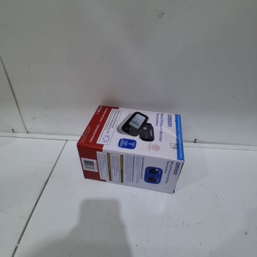 OMRON WIRELESS UPPER ARM BLOOD PRESSURE MONITOR - WHITE (MODEL:BP7350) image 4