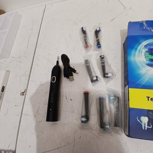 TEETHEORY ROTATING ELECTRIC TOOTHBRUSH WITH 8 BRUSH HEADS - BLACK - (MODEL: GE199) image 4
