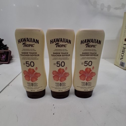3 HAWAIIAN TROPIC SHEER TOUCH ULTRA RADIANCE OIL FREE SUNSCREEN - SPF50 - 240ML/EACH image 2